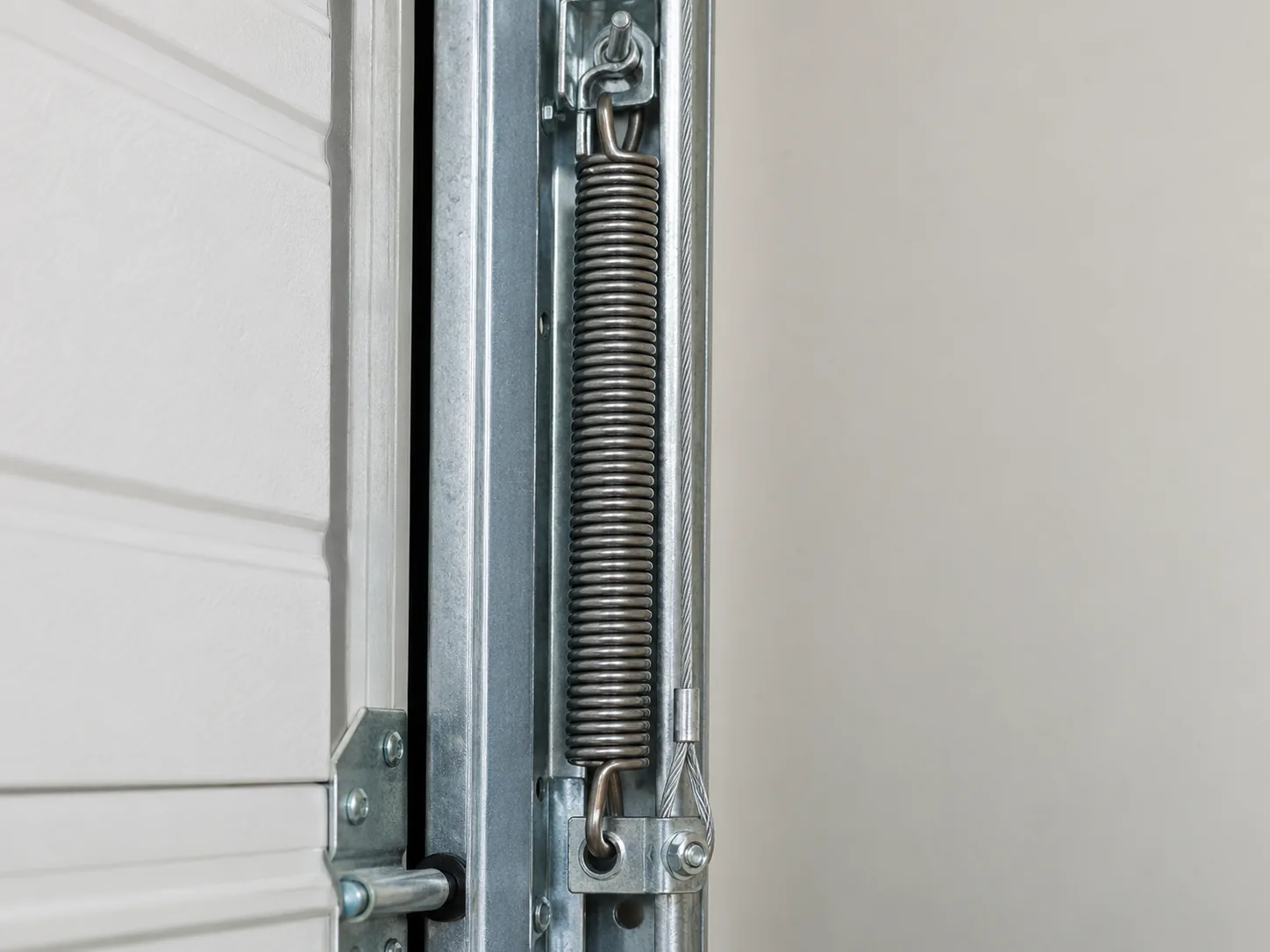 Spring Repair for Lakewood's Postwar Garage Doors in Costa Mesa